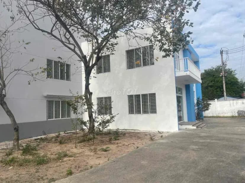 CHO THUÊ XƯỞNG 2500m THỦ DẦU MỘT- BD