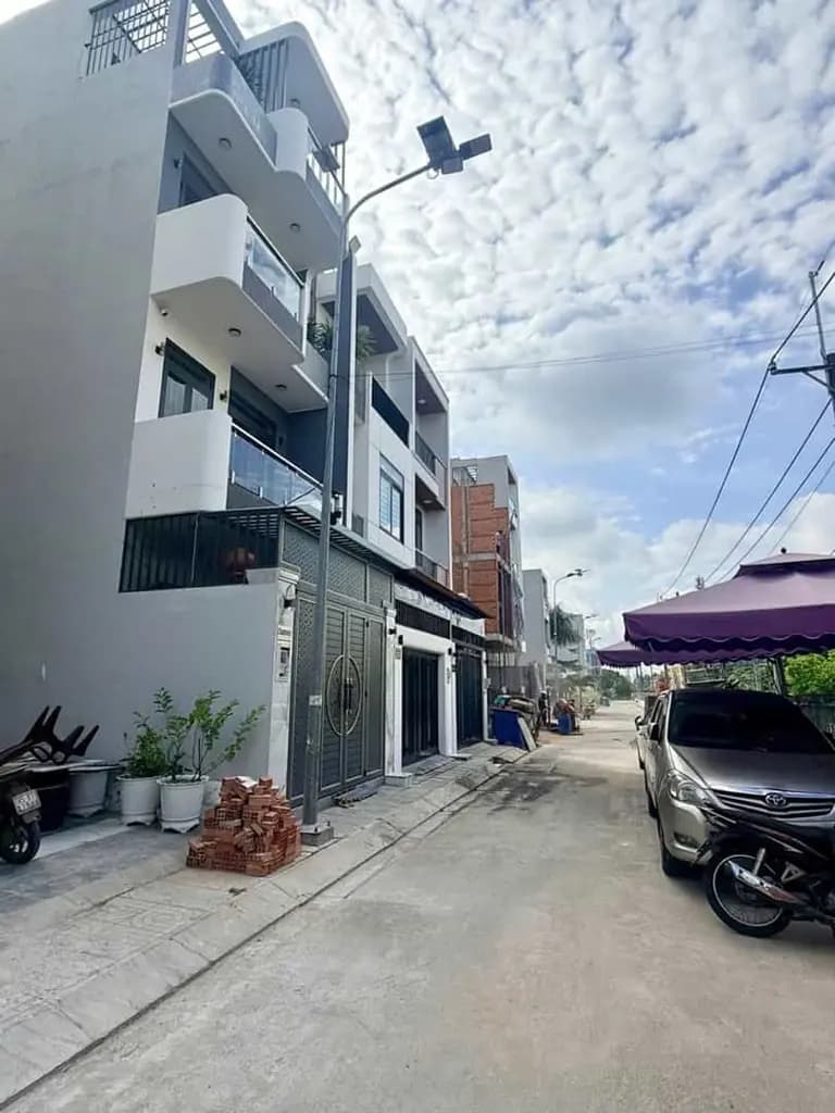 Main-CHỦ BÁN GẤP GIẢM 200 TRIỆU – NHÀ PHỐ KDC NAM CƯỜNG, THỦ ĐỨC – FULL NỘI THẤT-1