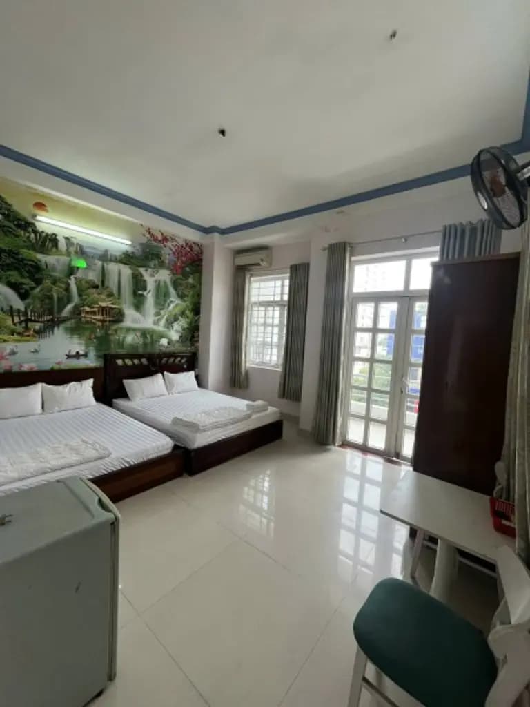 Main-Sang khách sạn Mặt Tiền đường Huỳnh Tấn Phát, Quận 7-2