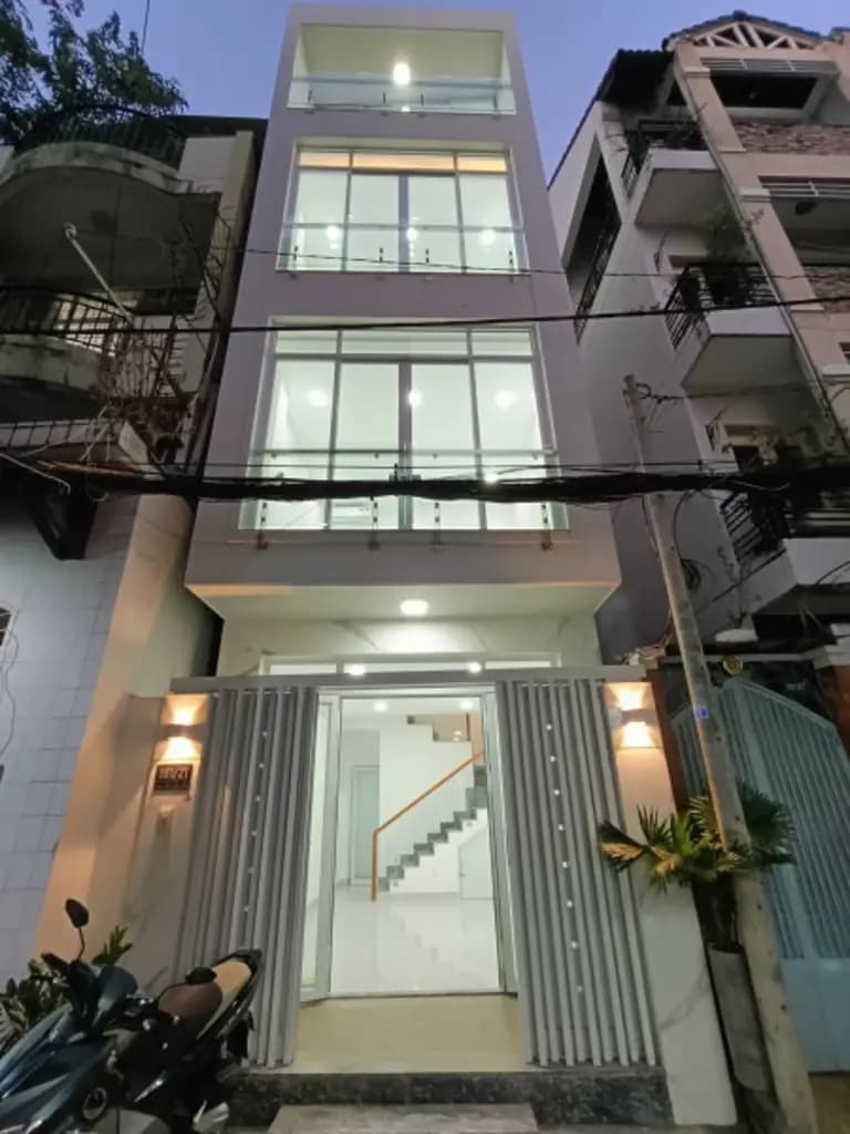 Main-Nhà 4 tầng ngay 3 Tháng 2, Quận 10 – chỉ 28 triệu/tháng-0