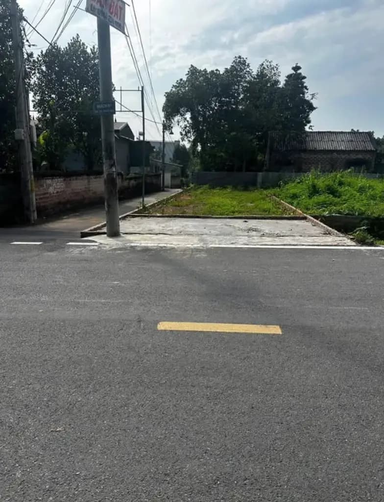 Bán Đất 104m2 có sẵn 100 m2 thổ cư giá 1.6 tỷ tại Phường Xuân Khanh Thị xã Sơn Tây Hà Nội