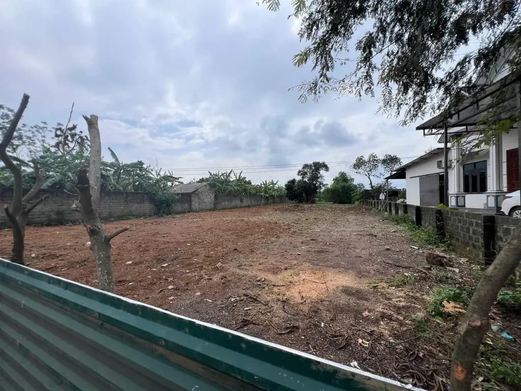 Main-Bán Đất 1680m2 có sẵn 200 m2 thổ cư giá 12 tỷ tại Xã Nhuận Trạch Huyện Lương Sơn Hòa Bình-3