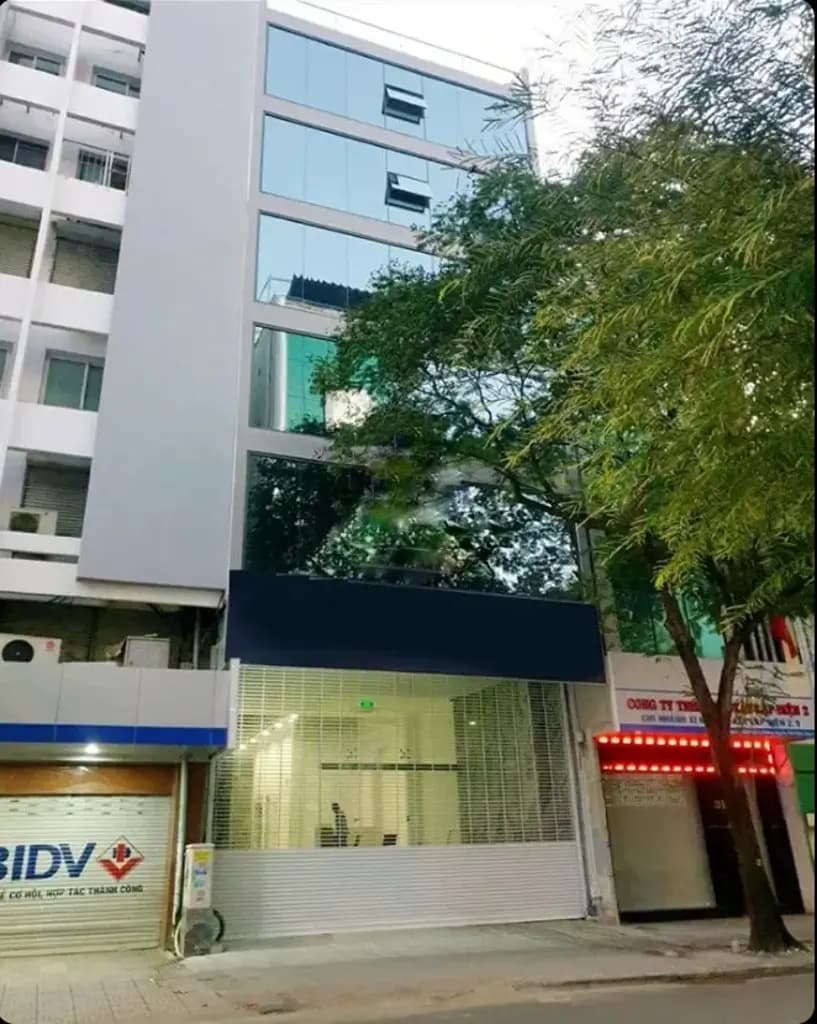 Main-Bán Mặt Tiền góc Nguyễn Công Trức vs Nam Kỳ,Q1- Dt: 8.2x18- 2 Tầng- 140 Tỷ-0
