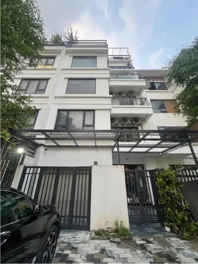 Cho thuê Nhà riêng mặt phố Đường Thiên Hiền . Hà Nội