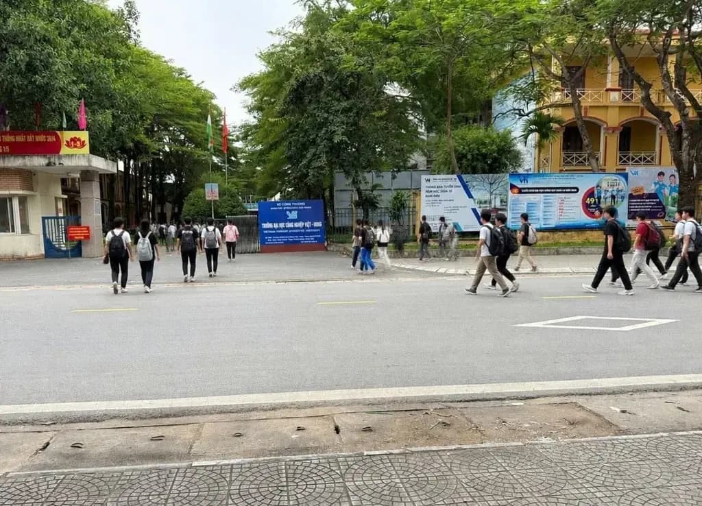 Main-Chỉ nhỉnh 1 tỷ sổ hà nội, cạnh các trường đại học lớn, khai thác dòng tiền luôn-2
