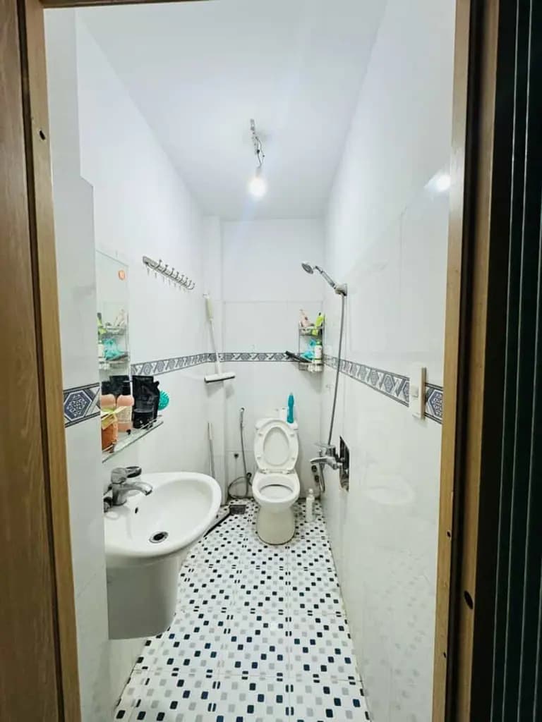 Main-BÁN NHÀ 3 TẦNG HẺM XE HƠI 6M – 51,5m2 - TRƯỜNG LƯU - NGAY CHỢ LONG TRƯỜNG-4