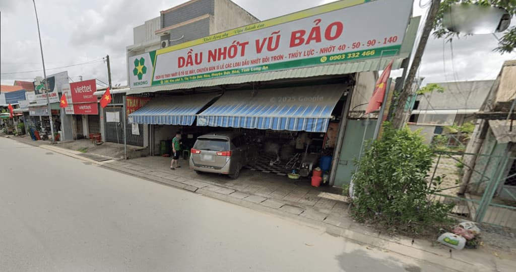 Bán Nhà Mặt Tiền Thị Trấn Đức Hòa - Sổ Hồng Chính Chủ