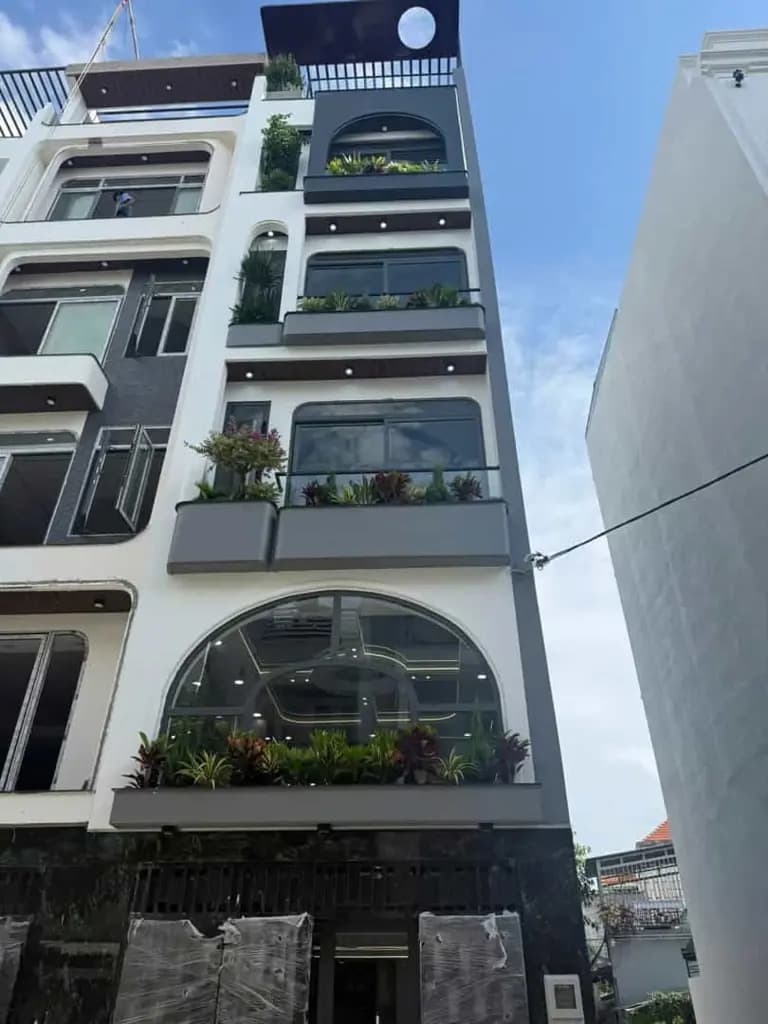 Nhà luxury trong Khu dân cư công viên An Sương Đông Hưng Thuận