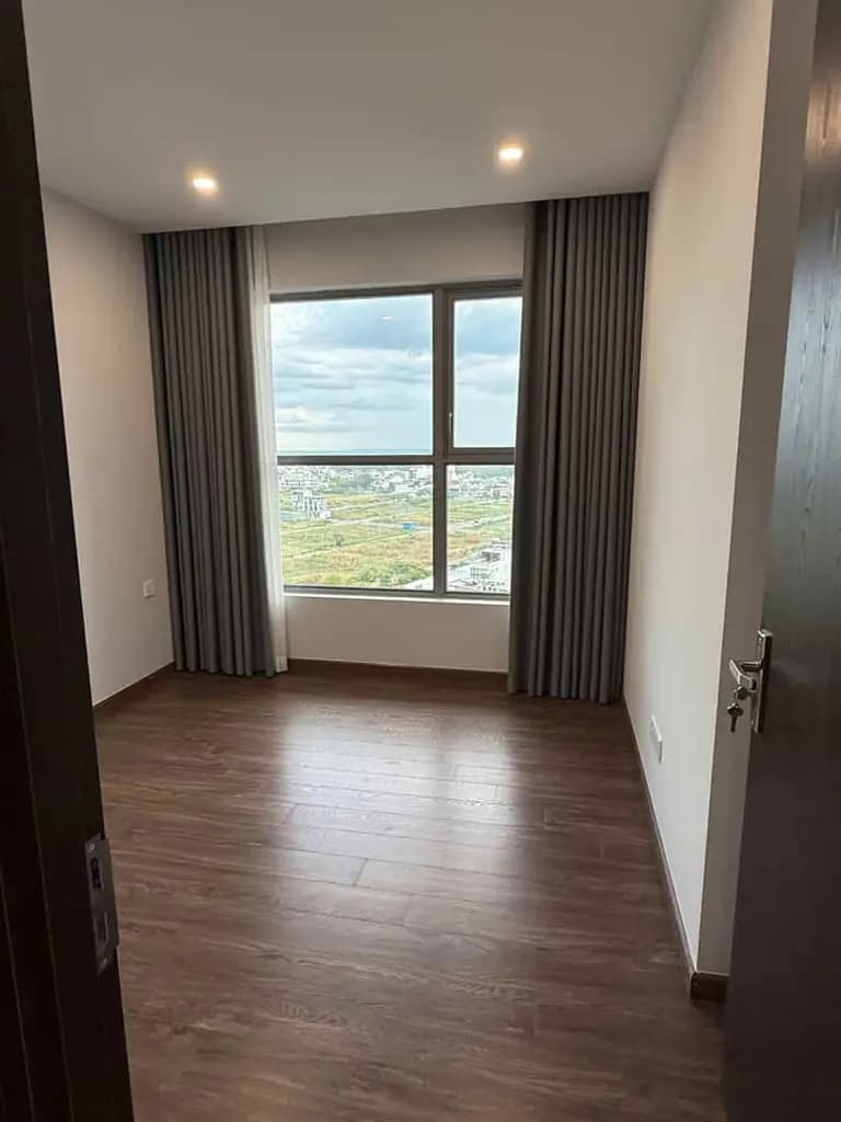 Main-79m2 tầng 12 - Giá 5.9 tỷ all in - 2PN2WC hoàn thiện cơ bản Celesta Rise-2
