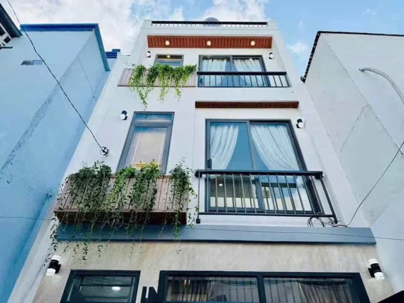 Siêu hot 2 Tỷ 500 , xe hơi đậu cửa nhà đẹp 2PN Phạm Văn Chiêu P9 Gò Vấp , tặng NT như hình , SHR