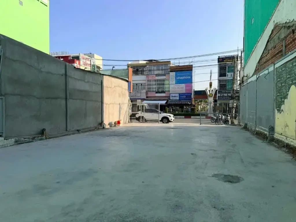 Main-Mặt tiền nguyễn hữu thọ ngan 10,58m trung tâm thị trấn bến lức tổng diện tích 262m2 ngộp ( rẻ nhất chục đường hiện tại )-4