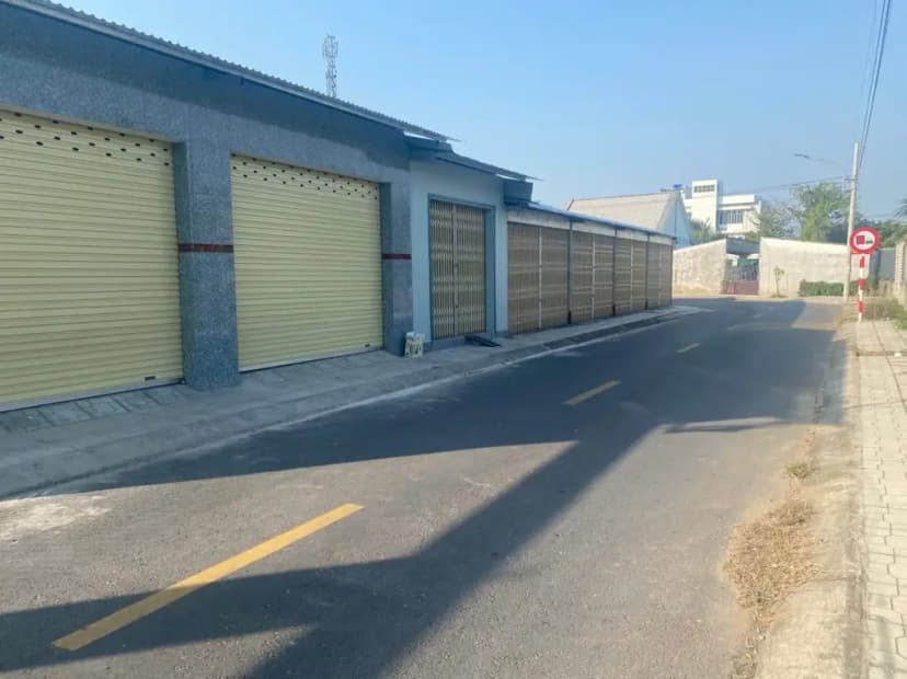 Cho thuê mặt bằng kinh doanh 180m2 tại Tp Bến Tre