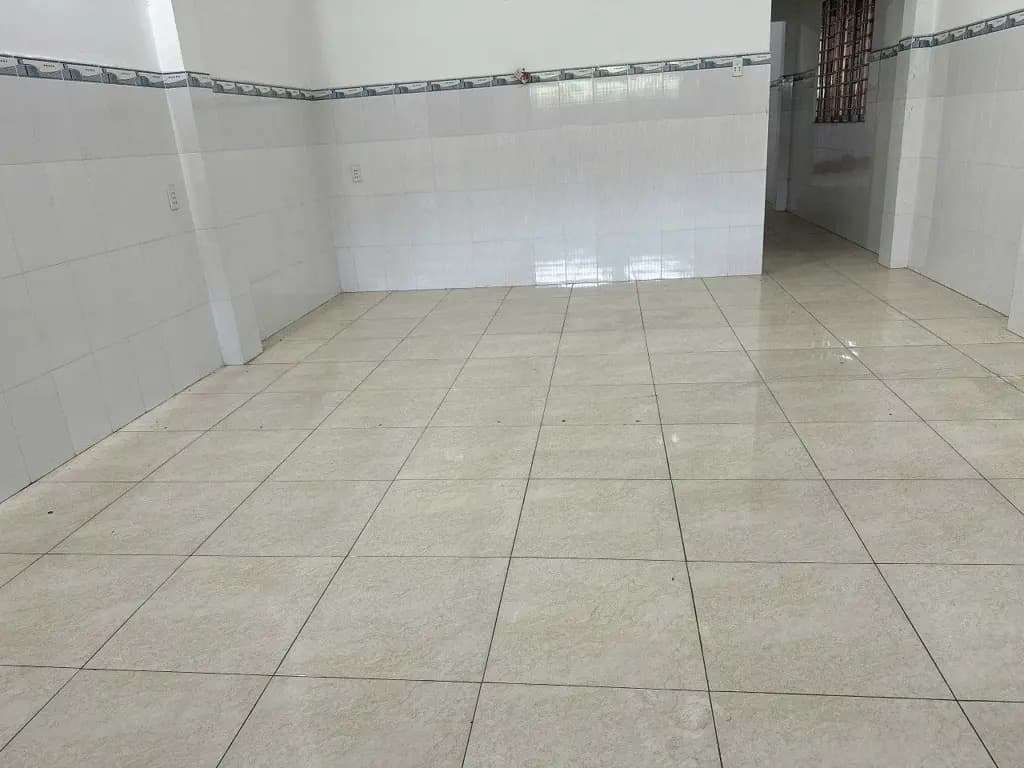 Main-Cho thuê mặt bằng có nhà sẵn mặt tiền QL60 Mỏ Cày bắc-0