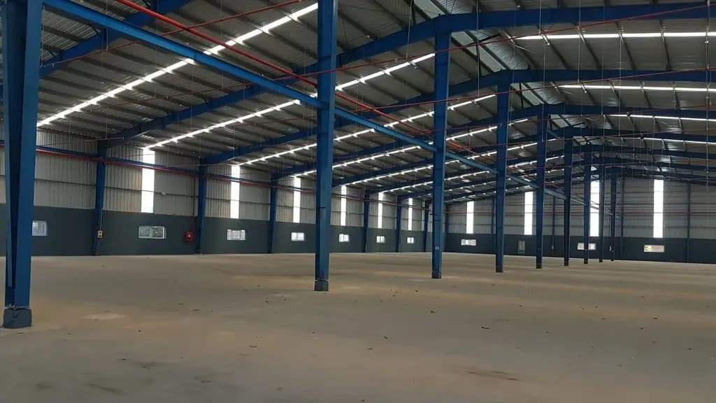 Main-Cho Thuê Kho Xưởng KCN Vsip 2, KCN Nam Tân Uyên, Tỉnh Bình Dương 3.500m² / 6.200m² * 2.550m² | 4.400m² • 3.300m² / 2.100m² * 5.400m² | 2.800m²-0