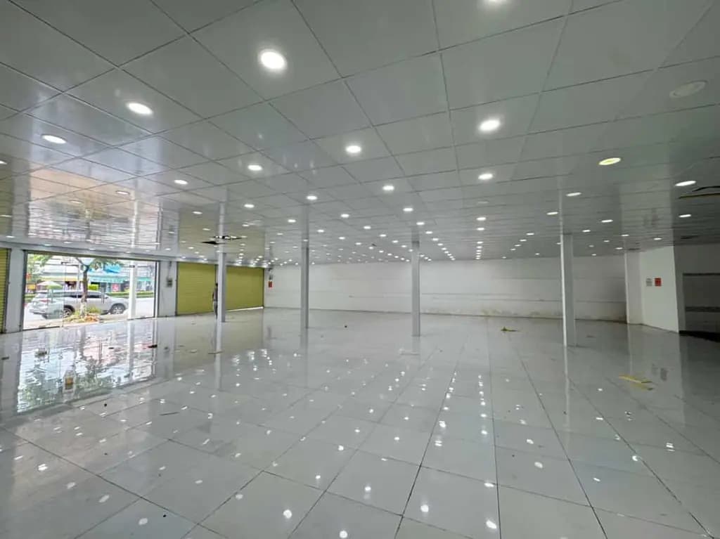 Main-CHO THUÊ MẶT BẰNG KINH DOANH - MẶT TIỀN NGANG 25M ĐƯỜNG NGUYỄN VĂN CỪ CẦN THƠ-0