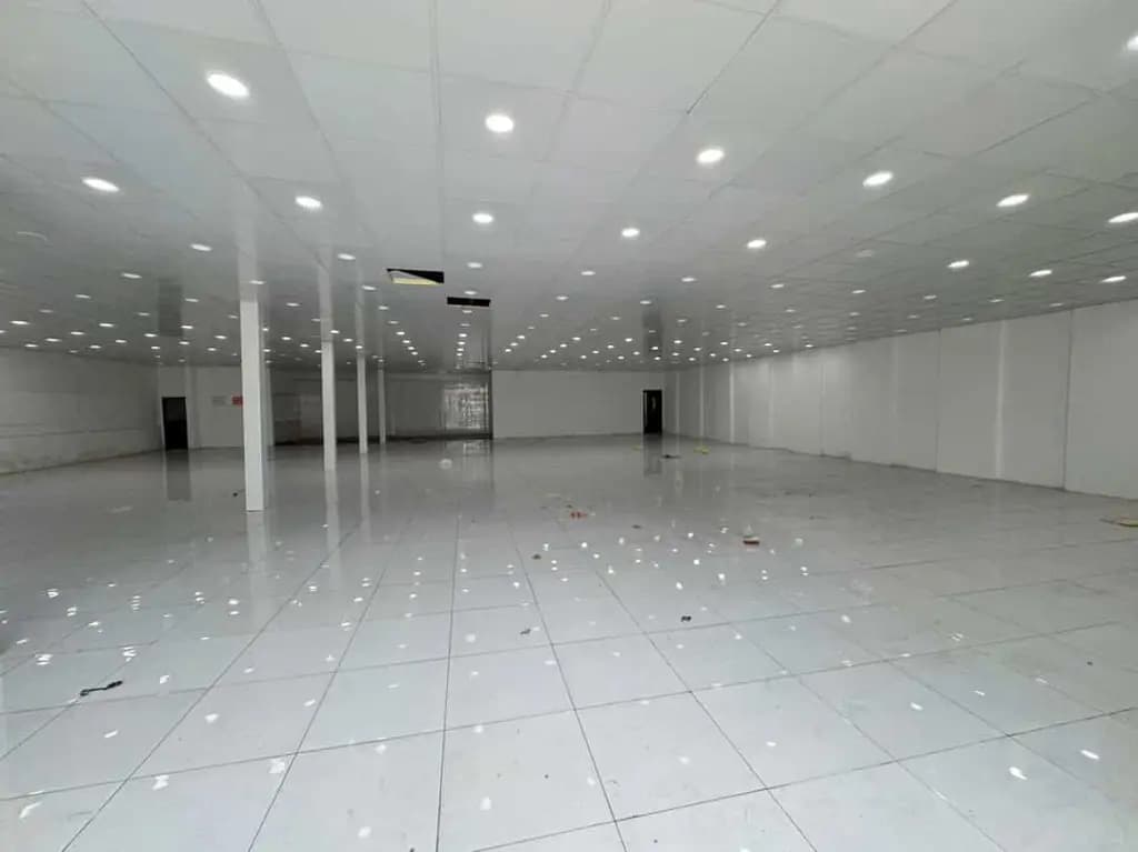 Main-CHO THUÊ MẶT BẰNG KINH DOANH - MẶT TIỀN NGANG 25M ĐƯỜNG NGUYỄN VĂN CỪ CẦN THƠ-2