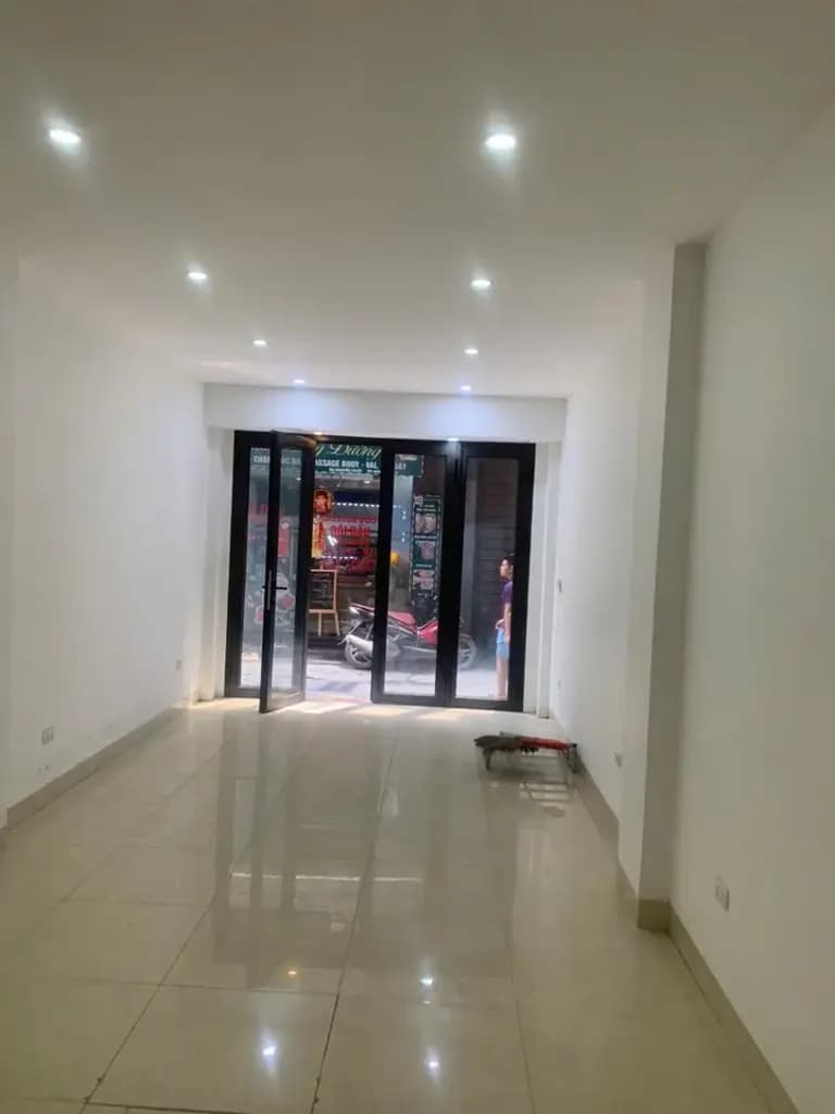 Main-Cho thuê nhà riêng, Ngõ 92, Đào Tấn, 25 triệu, 36 m2, 5PN, 5WC, 5 tầng, giá Chỉ 25tr có thương lượng tốt.-3