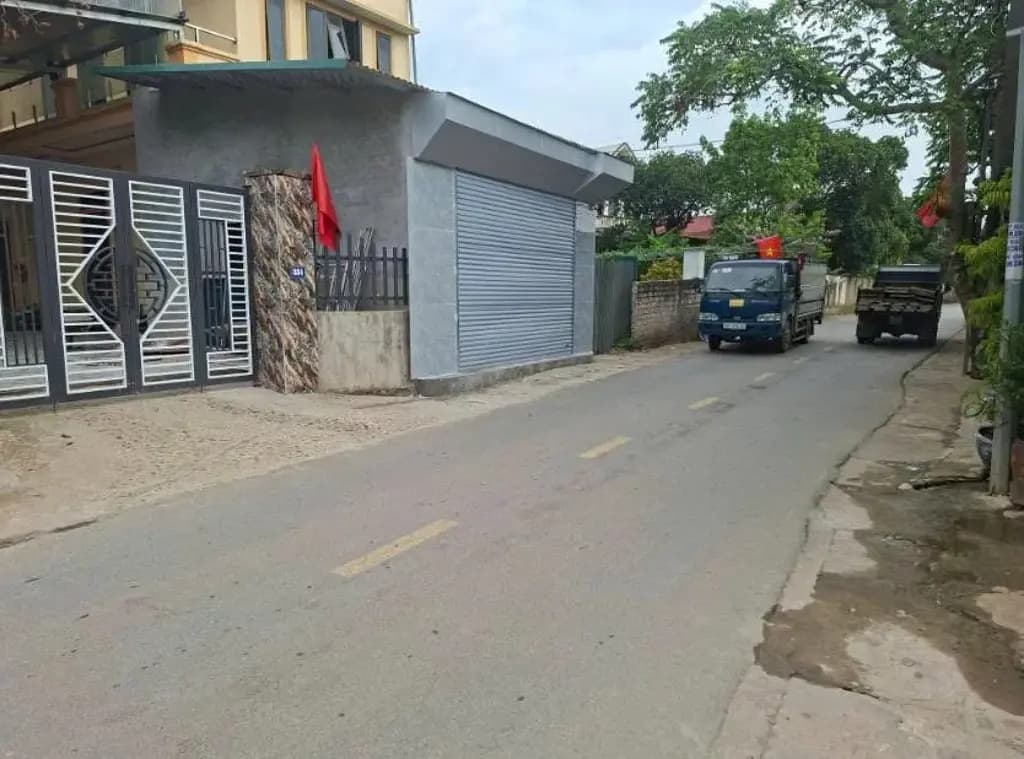 Main-Bán Đất 100m2 có sẵn 100 m2 thổ cư giá 2 tỷ tại Xã Phú Cát Huyện Quốc Oai Hà Nội-1