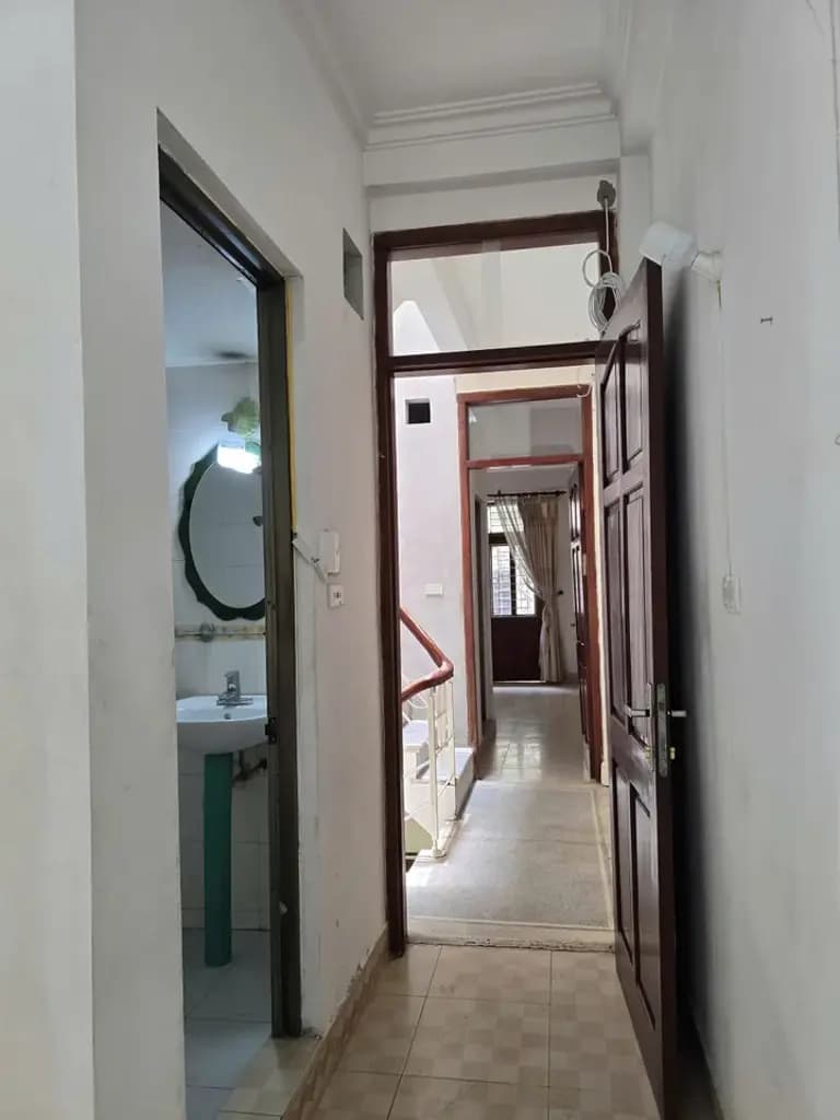 Main-Cho thuê nhà ở Ngụy Như Kon Tum, Nguyễn Tuân - 65m2 - 6 ngủ-4