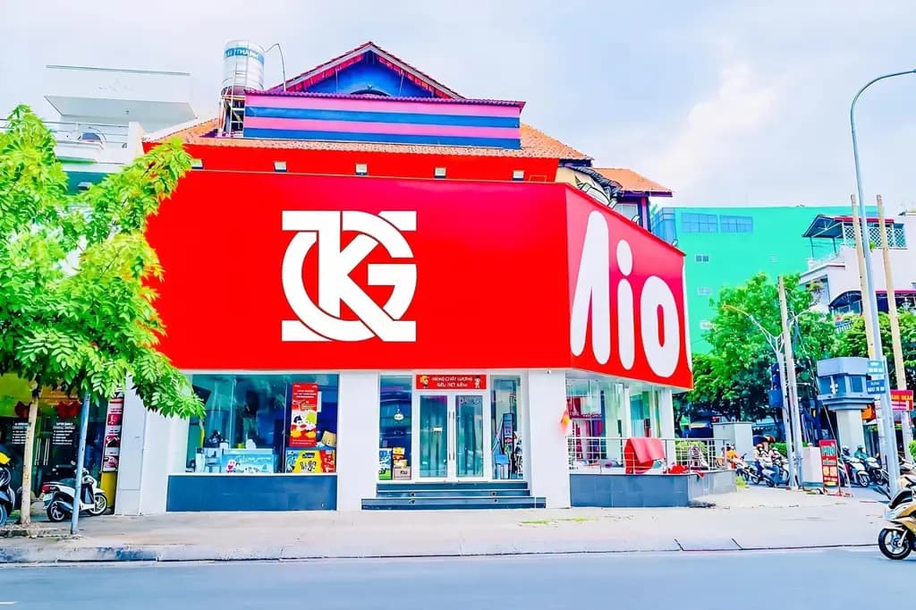 Main-❇️❇️ Cho Thuê Nhà GÓC 2MT: 232 Tân Sơn Nhì + Nguyễn Cửu Đàm - Quận Tân Phú - 17x16m, 3 tầng-1