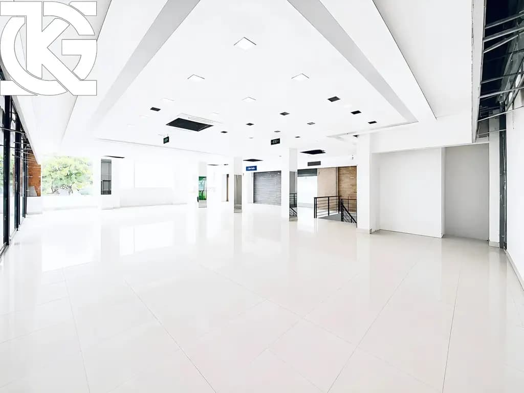 Main-❇️❇️ Cho Thuê Nhà GÓC 2MT: 223-225-227 Nguyễn Trãi - Quận 1 - 12x18m, 3 tầng-4