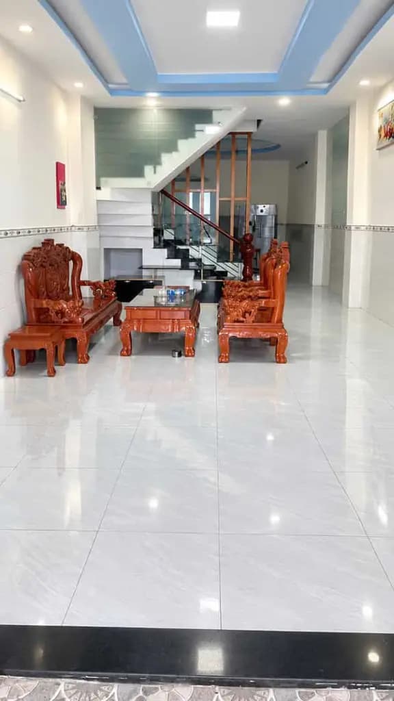 Main-Bán nhà gần ngã tư Lê Thị Hà & Song Hành, HXH 1 sẹc nhựa, KT4x18 2 tầng, giá 3,5 Tỷ-2