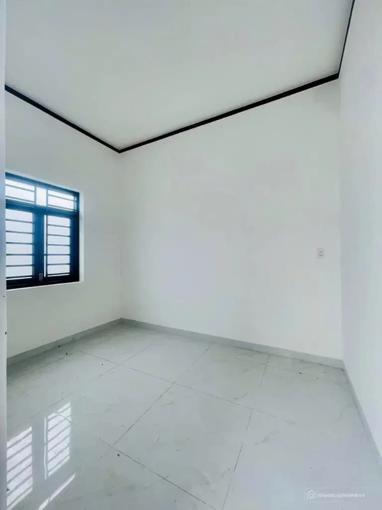 Main-Nhà hoàn thiện 1 trệt 1 lửng 3 phòng ngủ trả trước 300 nhận nhà.-1