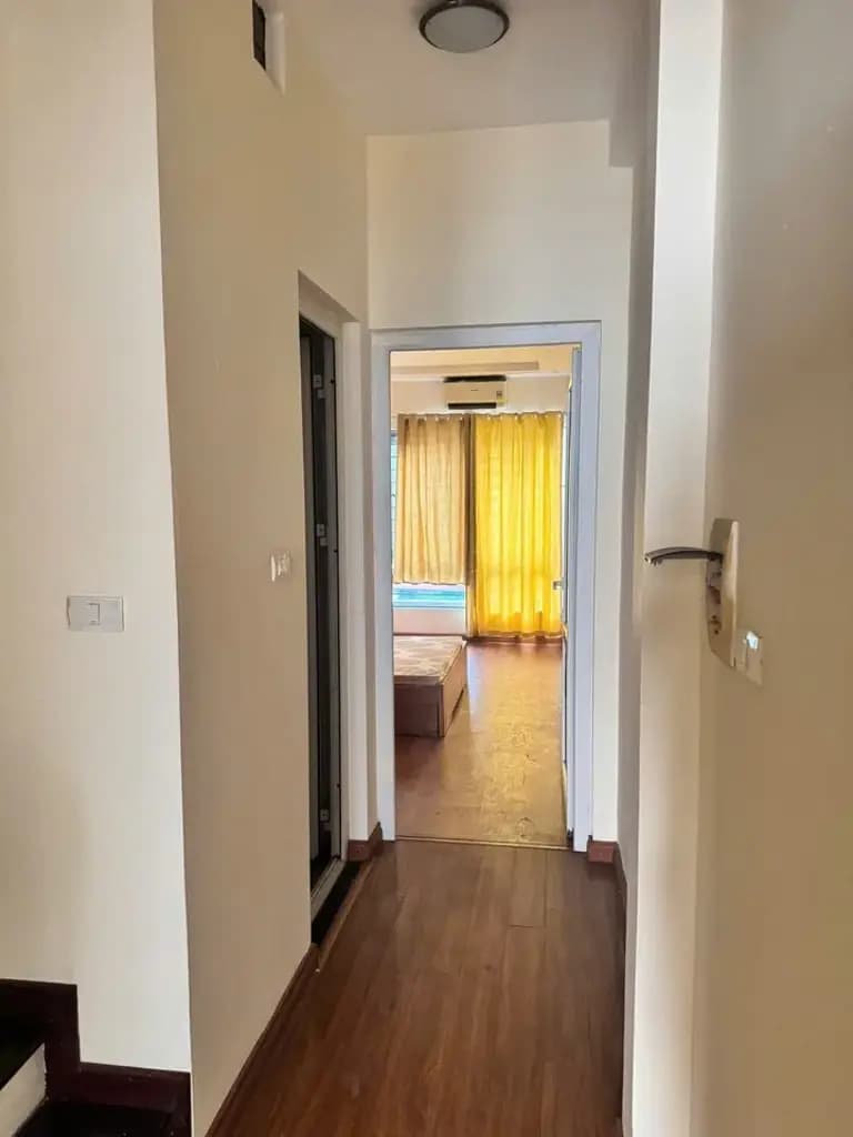 Main-Cho thuê nhà ngõ 295 THUỴ KHUÊ, Tây Hồ. 18 triệu/tháng. Ưu tiên: Hộ gia đình, Văn Phòng, KD Onl, Spa.-5