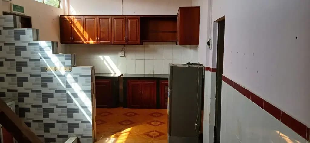 Main-Cho thuê Nhà 250m2 giá 7 triệu mặt tiền tại Thành phố Bến Tre-3