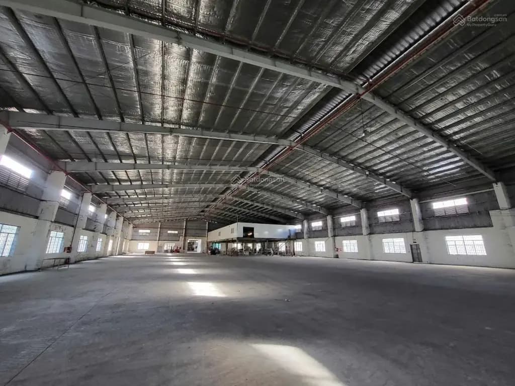 Main-Cho thuê 6000m2 Xưởng Tân Uyên, PCCC tự động, đường Cont, S.X.24/24h, giấy tờ đầy đủ-3