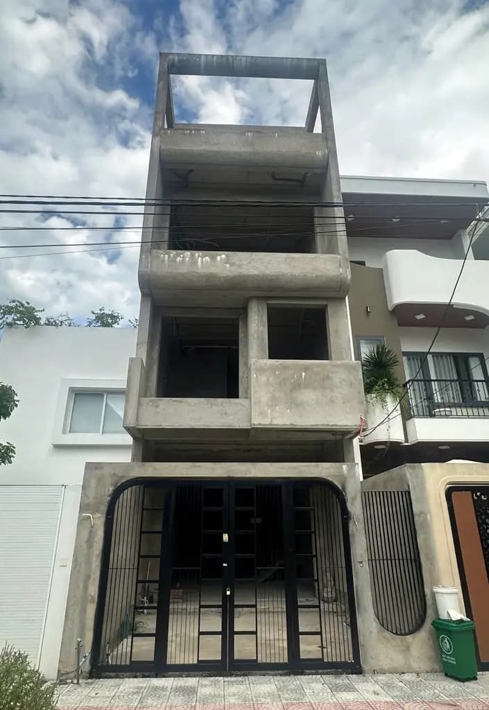 Main-8,2 TỶ – NHÀ THÔ 4 TẦNG TRUNG LƯƠNG 10 | HÒA XUÂN-2