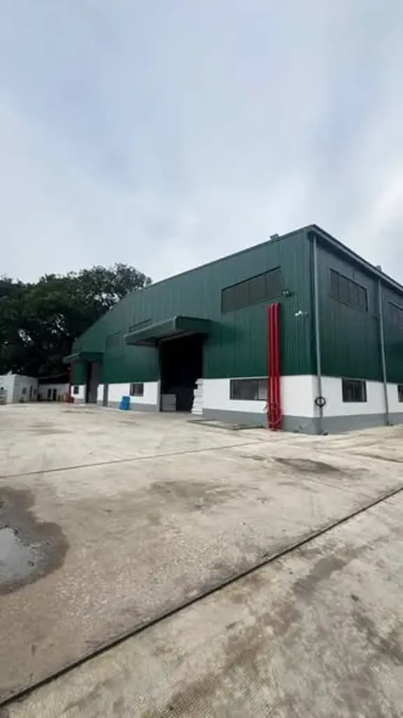 Cho thuê 2200m2 Xưởng Vĩnh Tân Tân Uyên Bình Dương ,Giá160 triệu ,PCCC tự động , G.tờ đầy đủ