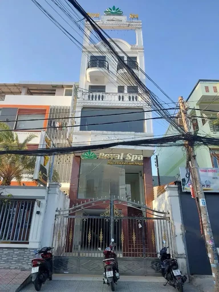 Main-CHO THUÊ NHÀ CÓ THANG MÁY & HẦM ĐỂ XE - MẶT TIỀN ĐƯỜNG NGUYỄN THỊ MINH KHAI CẦN THƠ-0