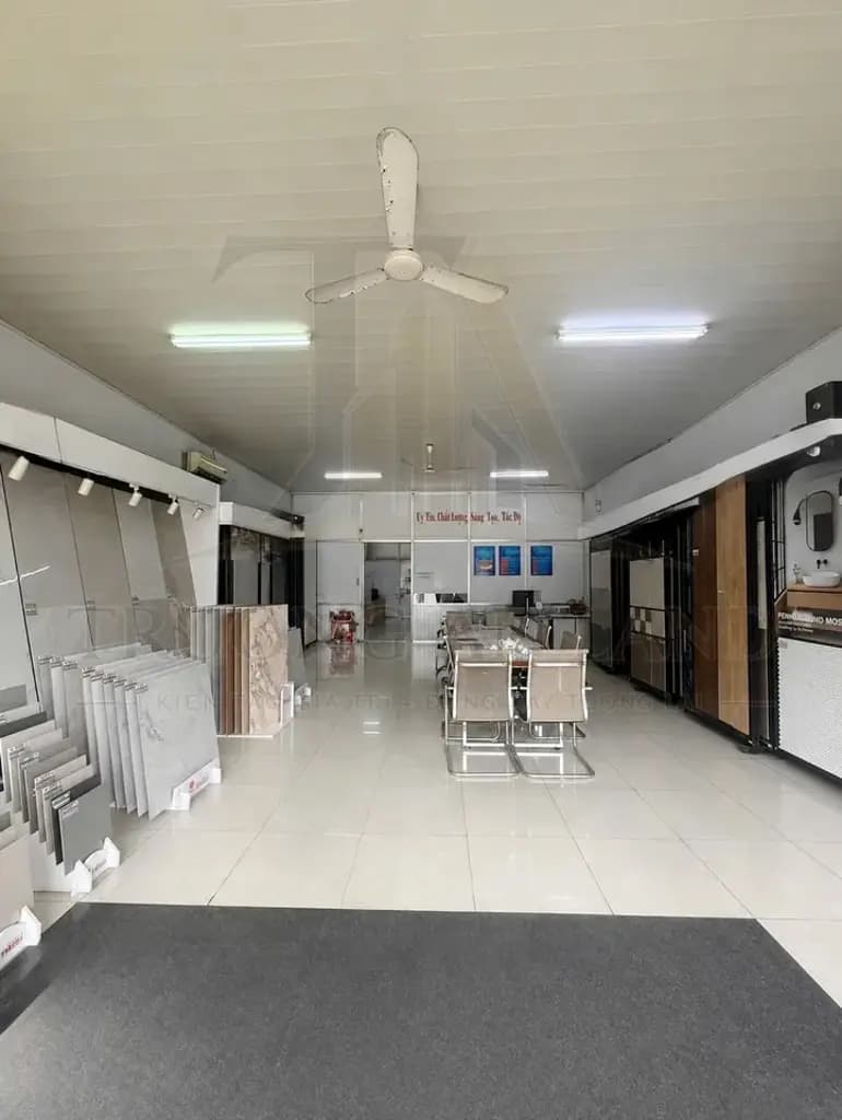CHO THUÊ MĂT BẰNG KINH DOANH - GÓC 2 MẶT TIỀN ĐƯỜNG 3/2 - GẦN ĐẠI HỌC CẦN THƠ