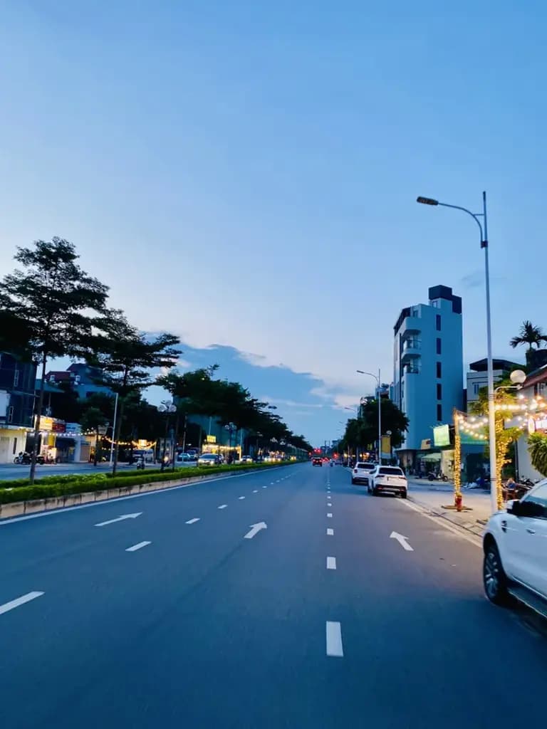 Main-NHÀ MỚI Ở NGAY • NGỌC THUỴ BỒ ĐỀ • 6 TẦNG THANG MÁY • NGÕ THÔNG Ô TÔ • 2 MẶT THOÁNG-0