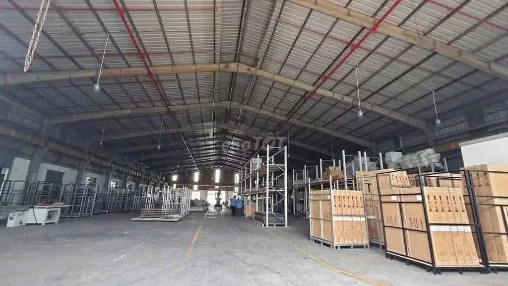 Main-chính Chủ Cho Thuê Nhà Xưởng 2000. Thuận An, 3.5usd/m. giấy tờ đầy đủ-1