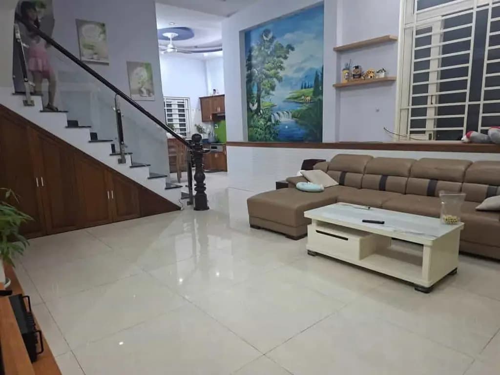 Main-CHO THUÊ NGUYÊN CĂN 8M x 13M TRỆT 2 LẦU 4PN GIÁ CHỈ 16TR ĐỐI DIỆN VẠN PHÚC CITY-1