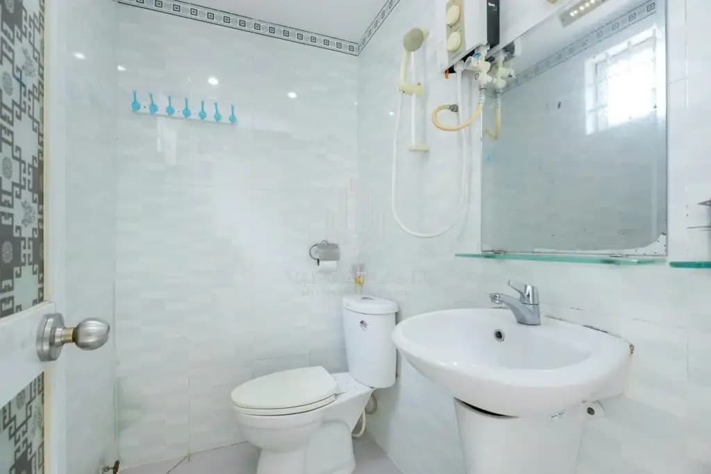 Main-🔥 CHO THUÊ NHÀ 1 TRỆT 2 LẦU HẺM NGUYỄN TRƯỜNG TỘ, P.3 – 48M² – 4PN – FULL NỘI THẤT – CÁCH BIỂN 500M – 14 TRIỆU/THÁNG 🔥-7