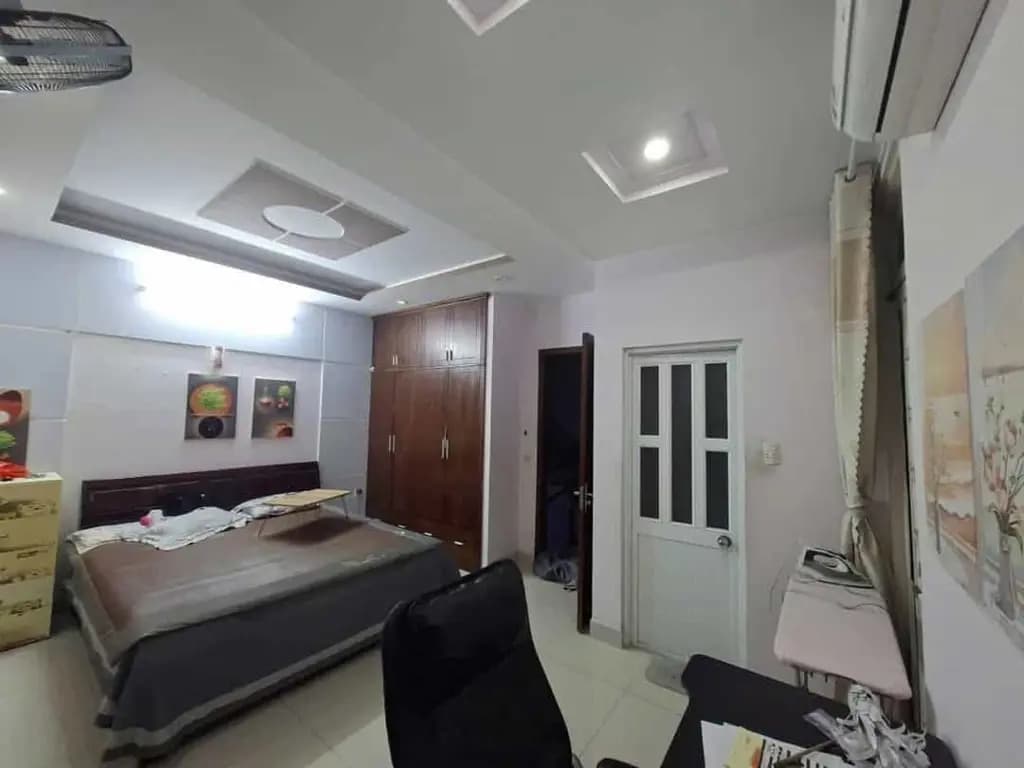 Main-CHO THUÊ NGUYÊN CĂN 8M x 13M TRỆT 2 LẦU 4PN GIÁ CHỈ 16TR ĐỐI DIỆN VẠN PHÚC CITY-2