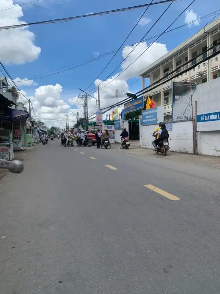 BÁN ĐẤT THỔ CƯ MẶT TIỀN ĐƯỜNG BÙI HỮU NGHĨA