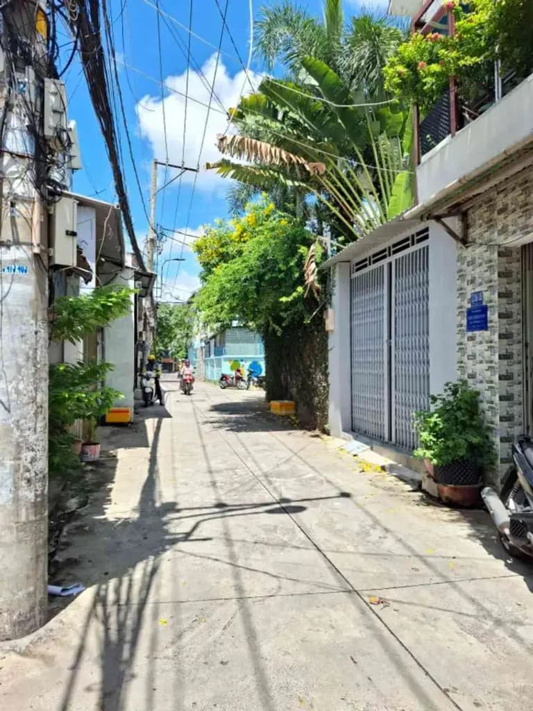 Main-Bán Nhà riêng 90m2 có sẵn 90 m2 thổ cư giá 5 tỷ tại Đường Nguyễn Văn Quá Phường Đông Hưng Thuận Quận 12 TP. Hồ Chí Minh-1