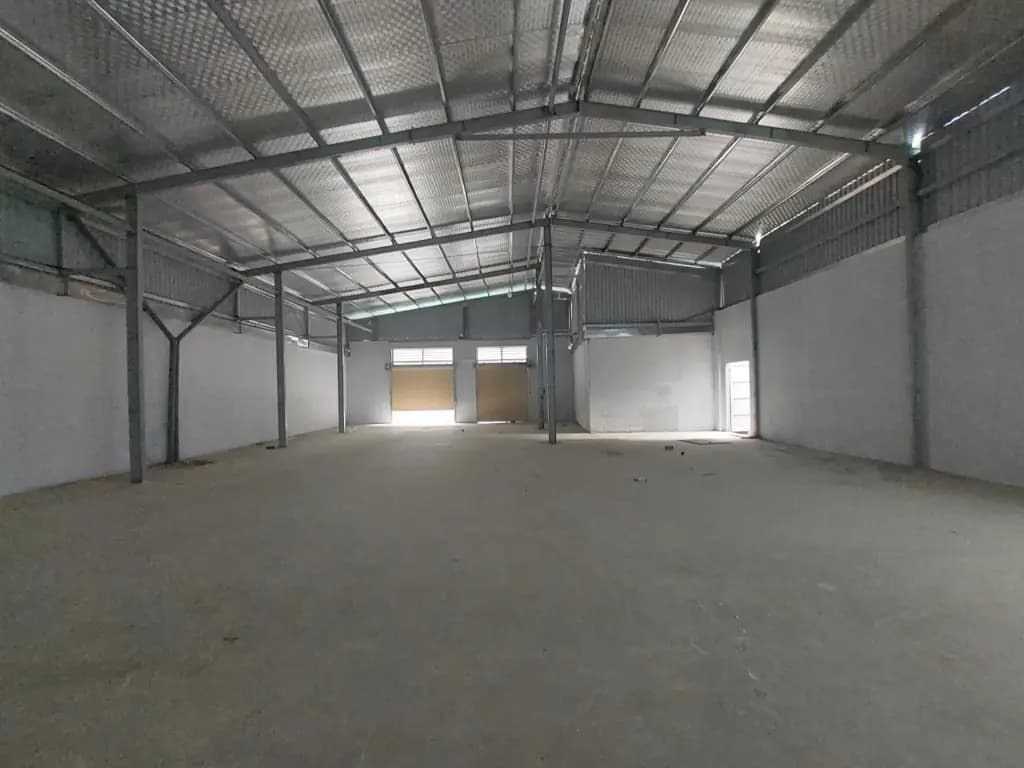 Main-Cho thuê kho Q7 DT 350m2 đẹp như văn phòng - cho ở lại.-2