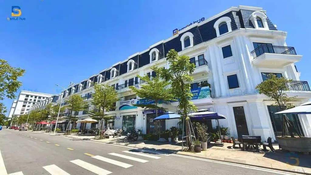 Main-SỐNG AN TÂM, KINH DOANH THONG THẢ GIỮA MÙA MƯA HUẾ-2
