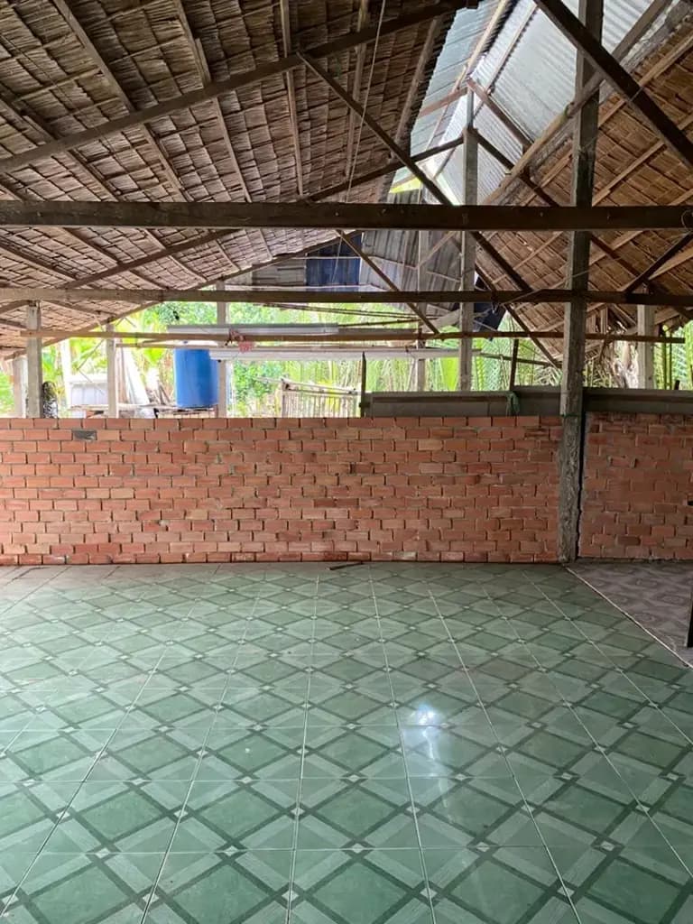 Main-Cho thuê Kho, nhà xưởng tổng diện tích 2000m2 (kho xây 550m2)giá 10 triệu tại Xã Phú Nhuận Tp Bến Tre-1