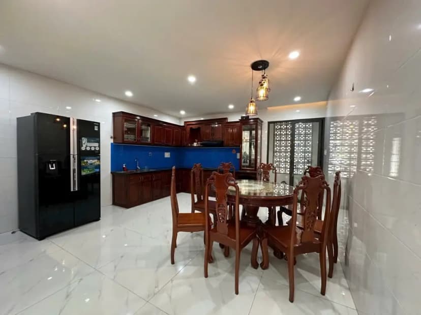 CHO THUÊ NHÀ MẶT TIỀN HÒA XUÂN