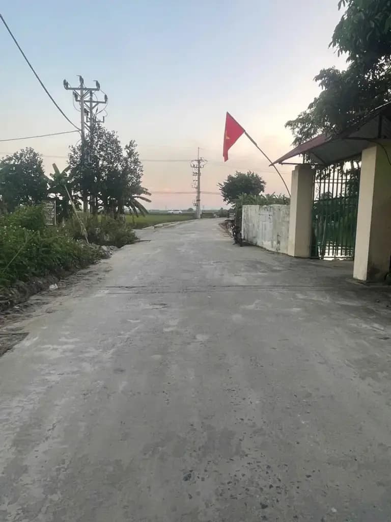 Bán Đất 100m2 có sẵn 100 m2 thổ cư giá 1.7 tỷ tại Xã Bình Yên Huyện Thạch Thất Hà Nội