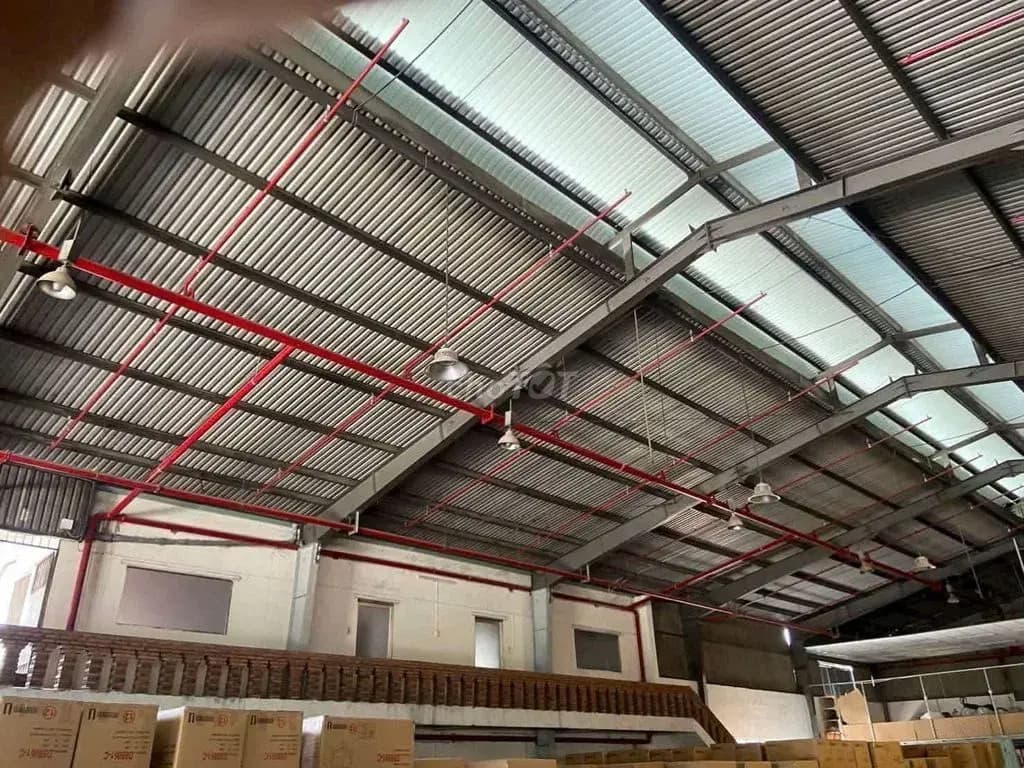 Main-cho thuê nhà xưởng 3200m2 giá thuê 268 triệu/tháng-1