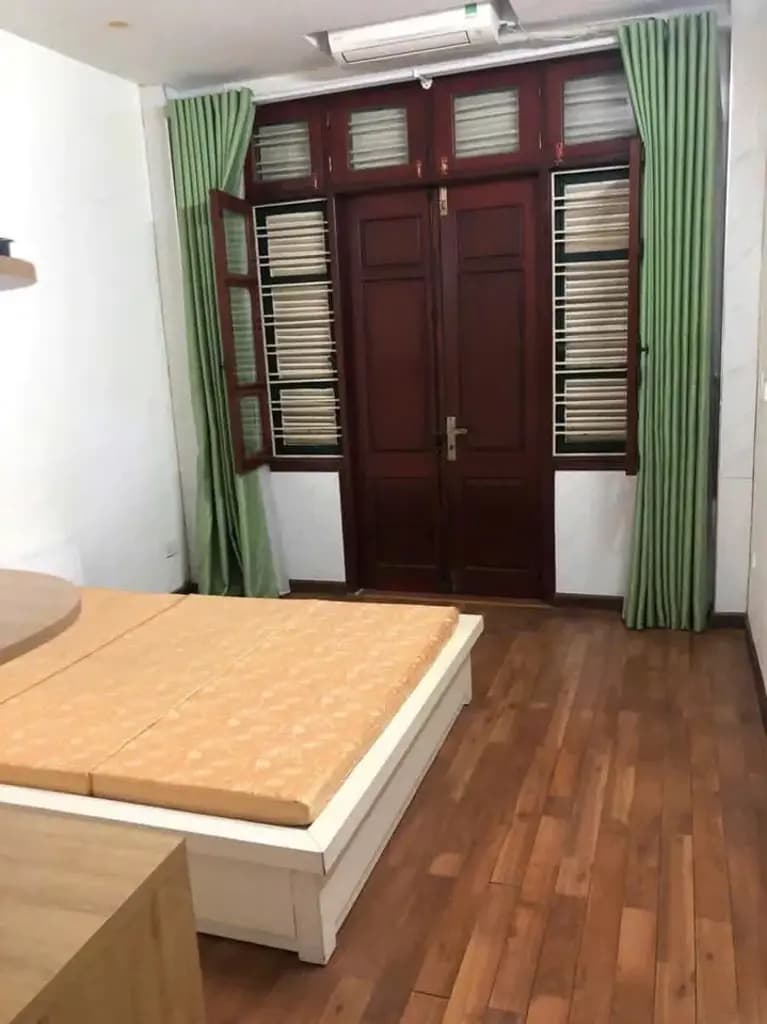 Main-Cho thuê nhà phố Hoàng Sâm , Gần Hoàng Quốc Việt - Ô tô đỗ cửa-1