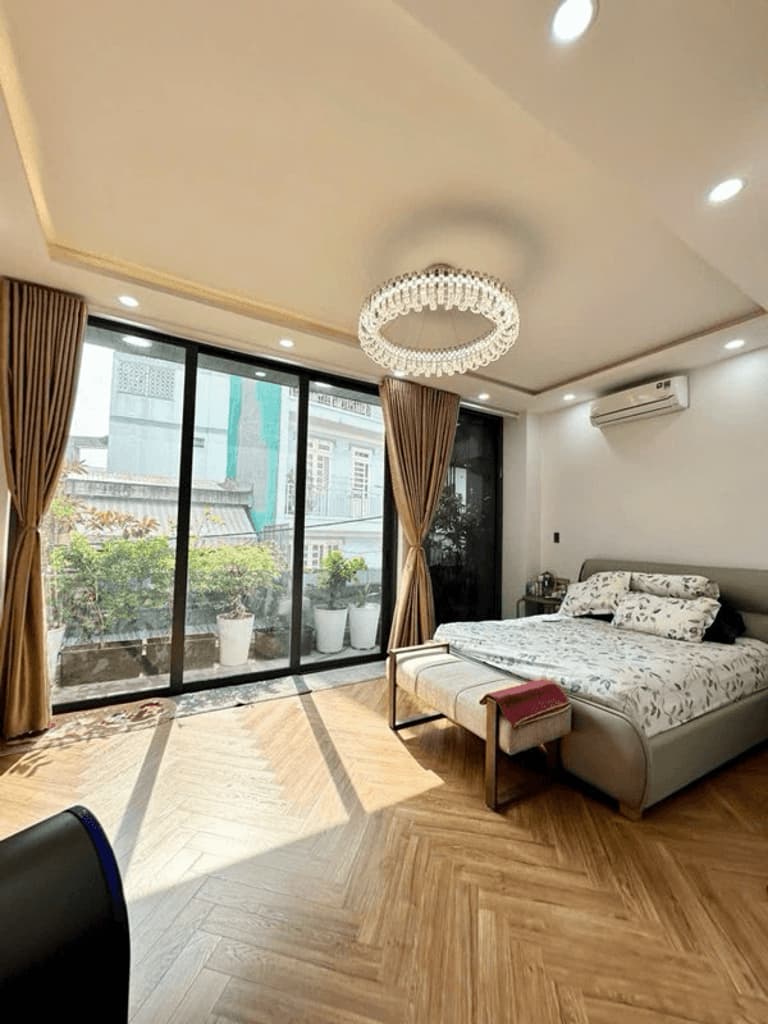 BÁN NHÀ SÁT MẶT TIỀN HỒNG BÀNG Q11 - ĐƯỜNG 6M THÔNG - 5 TẦNG