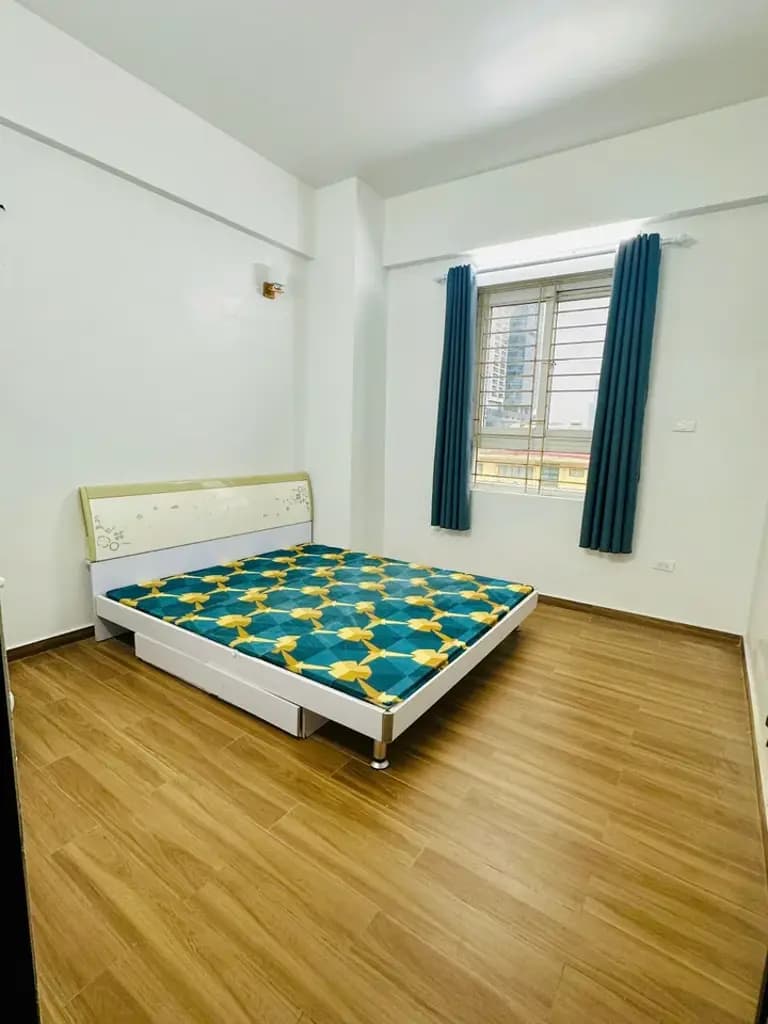 Main-Cho thuê căn hộ 2 ngủ tại 335 CẦU GIẤY. 13 triệu. Ưu tiên: Hộ gia đình, Nhóm đi làm ít người.-3